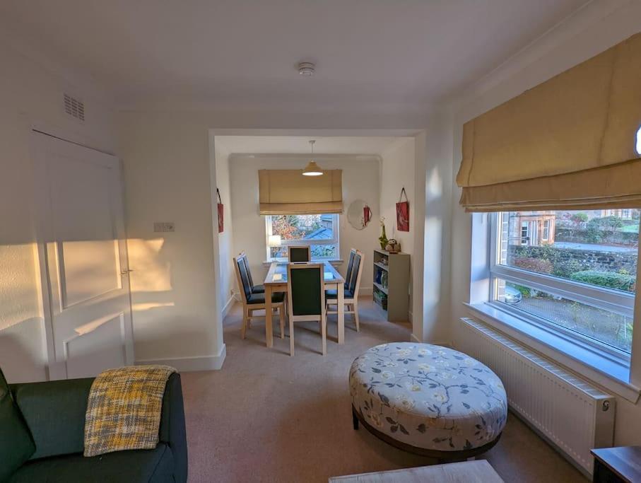Two Bedroom Flat In Bridge Of Allan, Stirling Kültér fotó