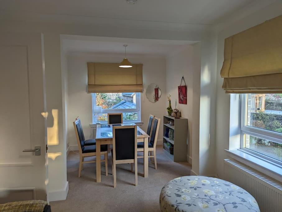 Two Bedroom Flat In Bridge Of Allan, Stirling Kültér fotó